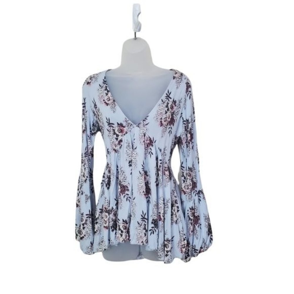 FREE PEOPLE Top Blouse Long Bell Sleeves Floral Blue V-Neck Boho Babydoll Small